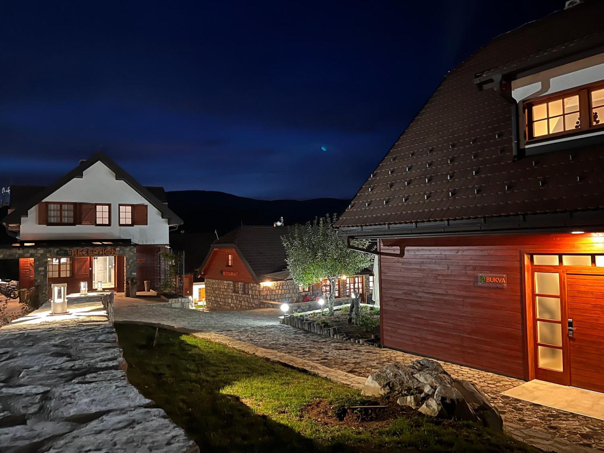 Plitvice Village Korenica Exterior photo